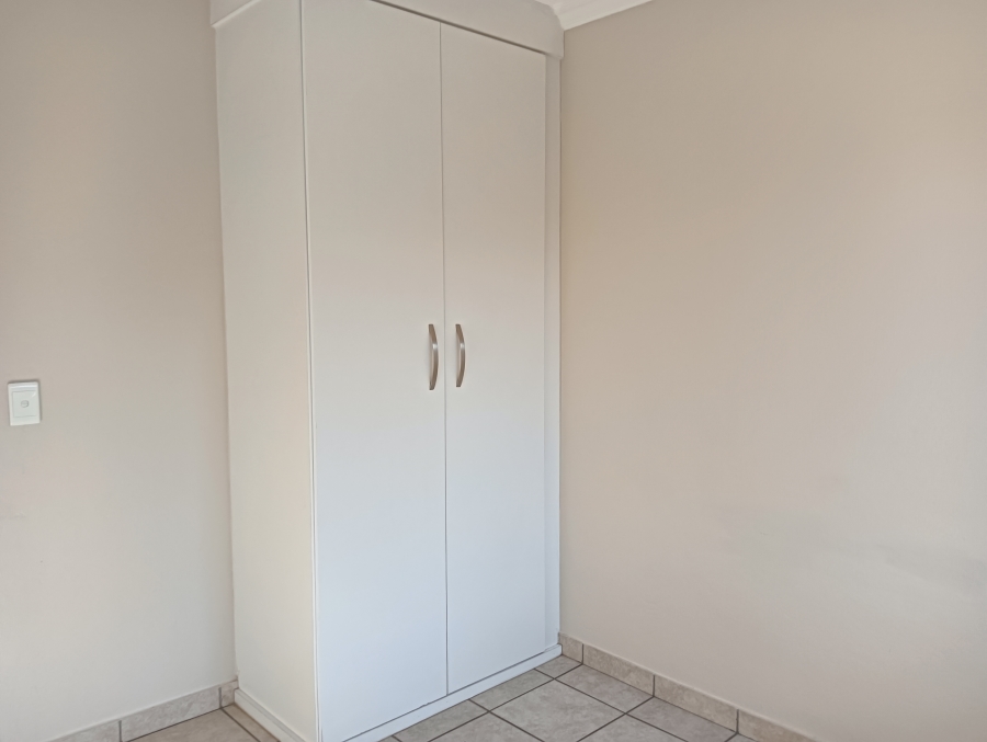 3 Bedroom Property for Sale in Raslouw Gauteng