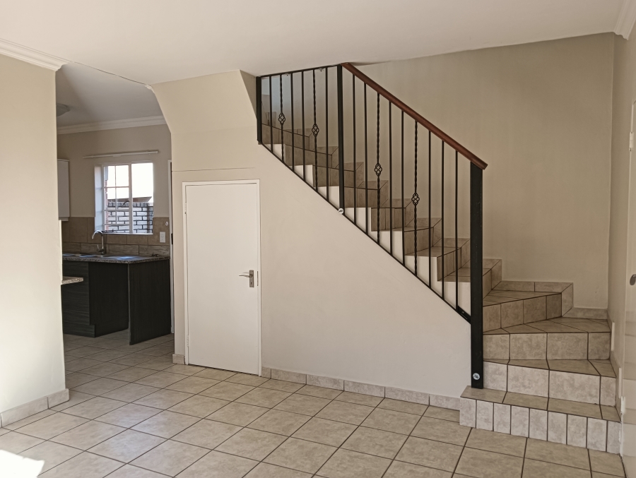 3 Bedroom Property for Sale in Raslouw Gauteng