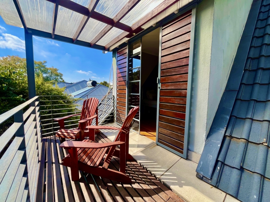 1 Bedroom Property for Sale in Linden Gauteng