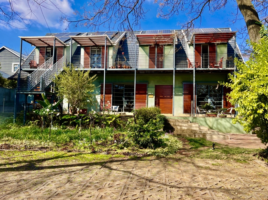 1 Bedroom Property for Sale in Linden Gauteng