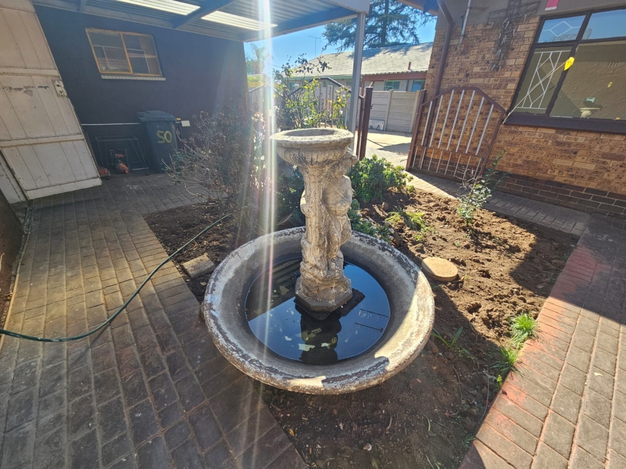 2 Bedroom Property for Sale in Raceview Gauteng
