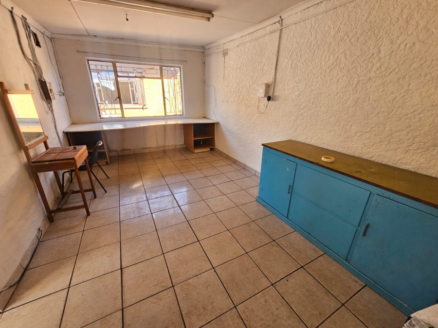 2 Bedroom Property for Sale in Raceview Gauteng