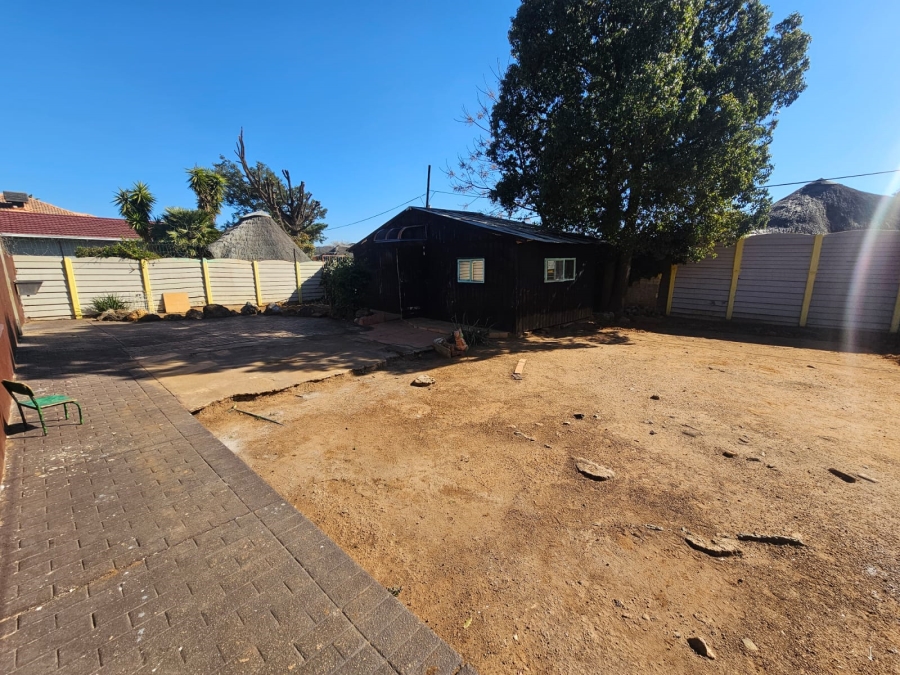 2 Bedroom Property for Sale in Raceview Gauteng