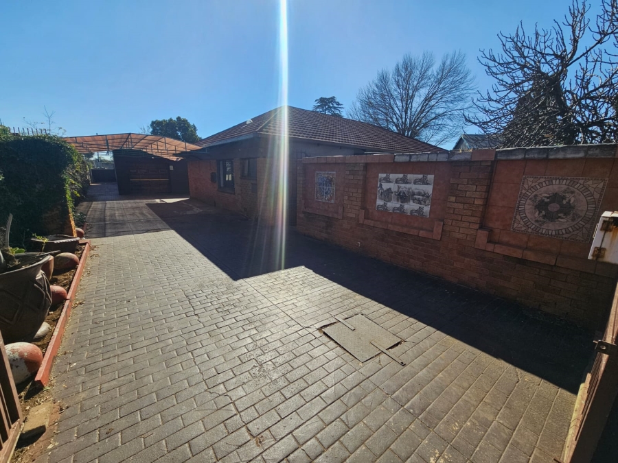 2 Bedroom Property for Sale in Raceview Gauteng