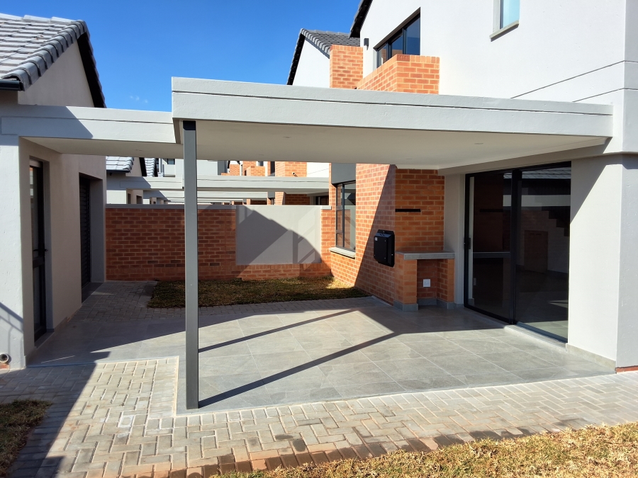 4 Bedroom Property for Sale in Montana Park Gauteng