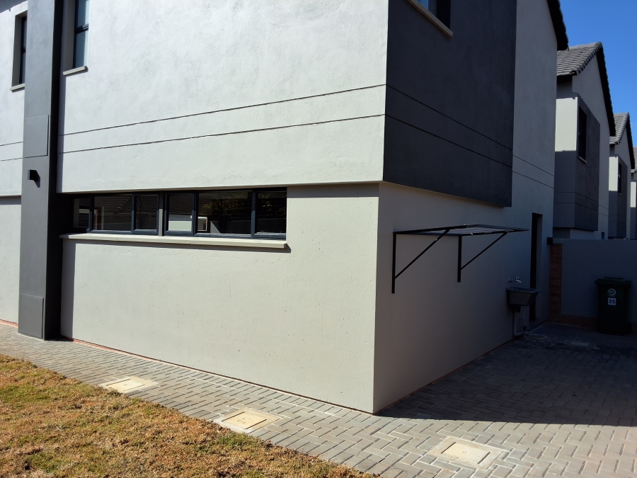 4 Bedroom Property for Sale in Montana Park Gauteng