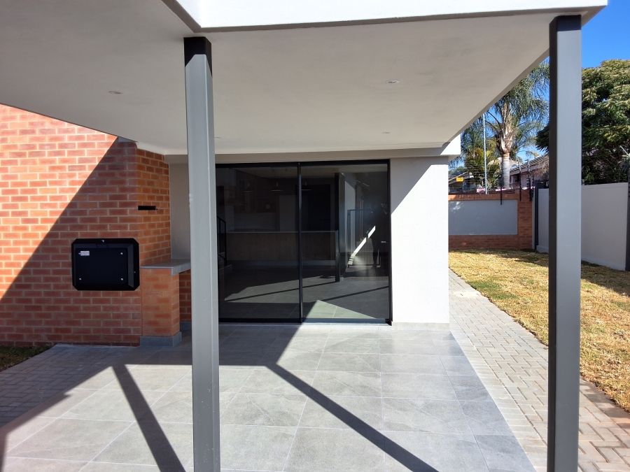 4 Bedroom Property for Sale in Montana Gauteng