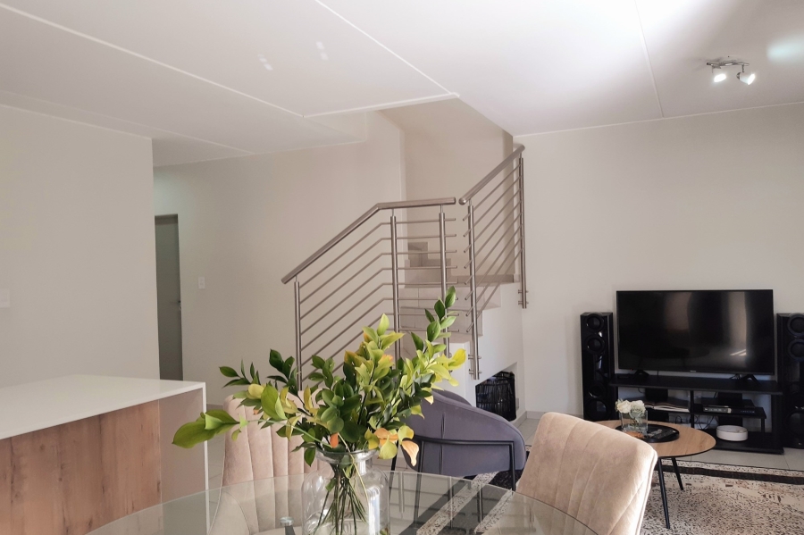 3 Bedroom Property for Sale in Broadacres Gauteng
