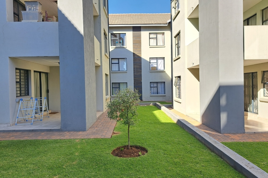 2 Bedroom Property for Sale in Jansenpark Gauteng