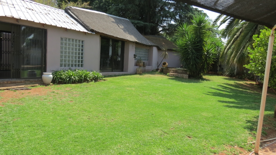 2 Bedroom Property for Sale in Krugersdorp North Gauteng