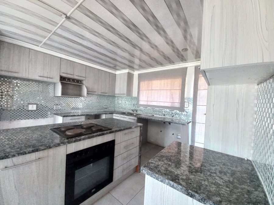 3 Bedroom Property for Sale in Dalpark Gauteng