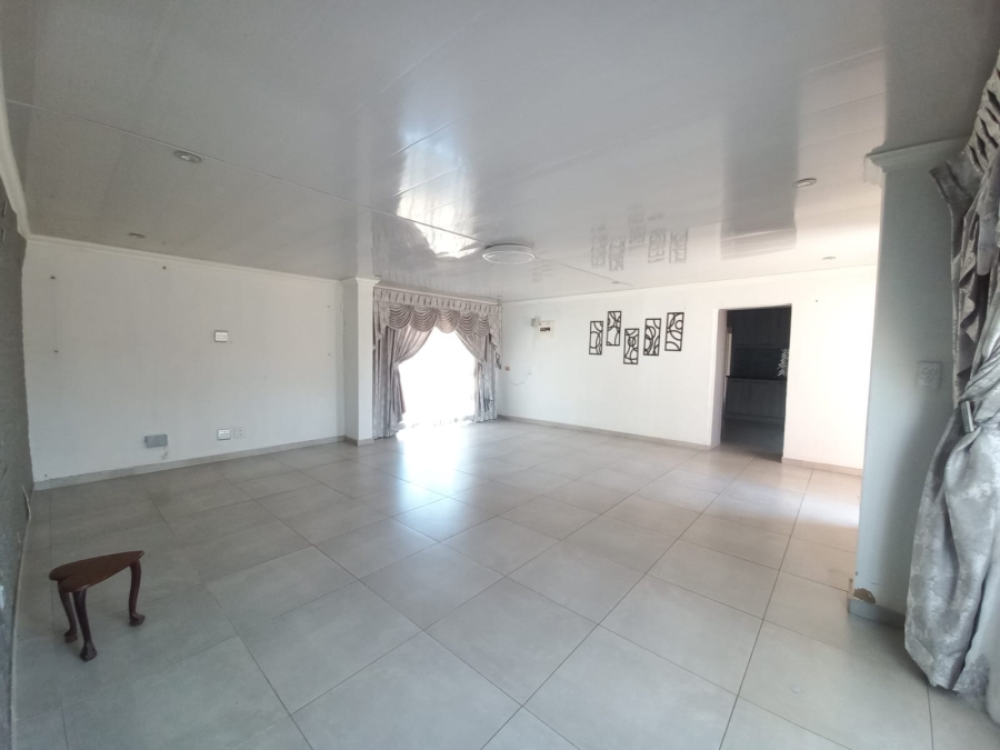 3 Bedroom Property for Sale in Dalpark Gauteng