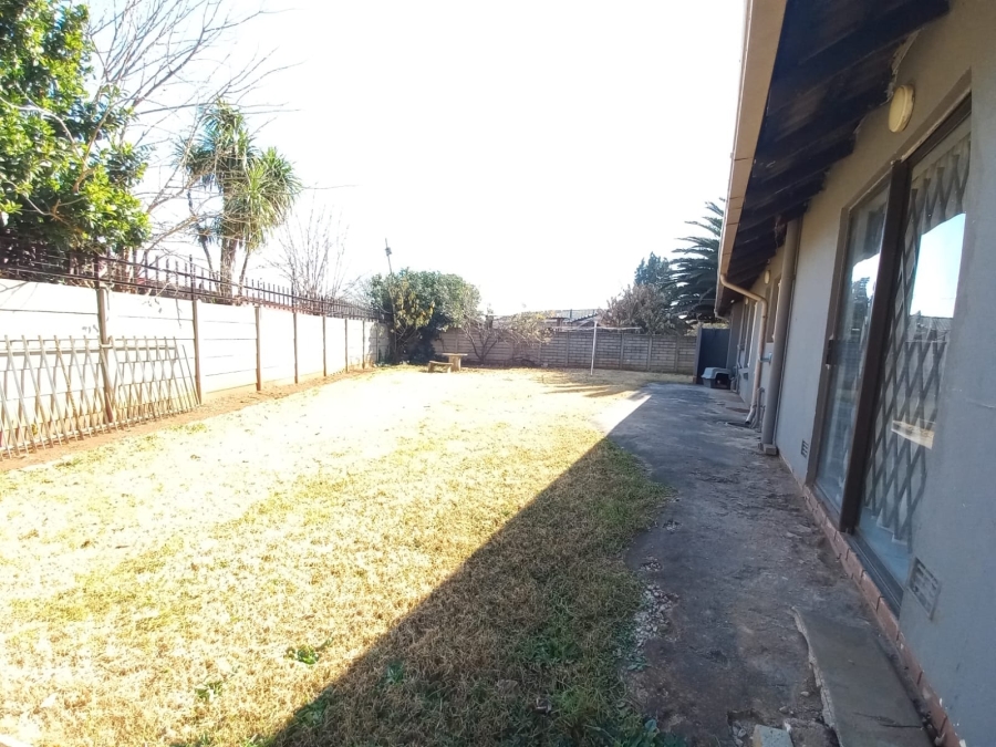 3 Bedroom Property for Sale in Dalpark Gauteng