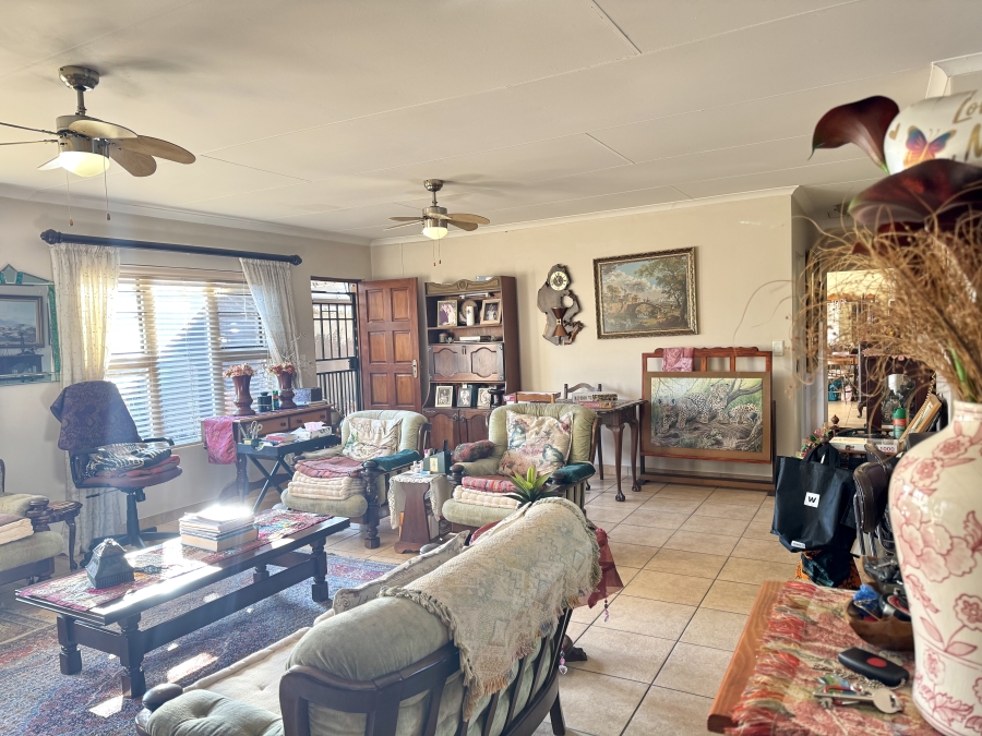 3 Bedroom Property for Sale in Willow Park Manor Gauteng
