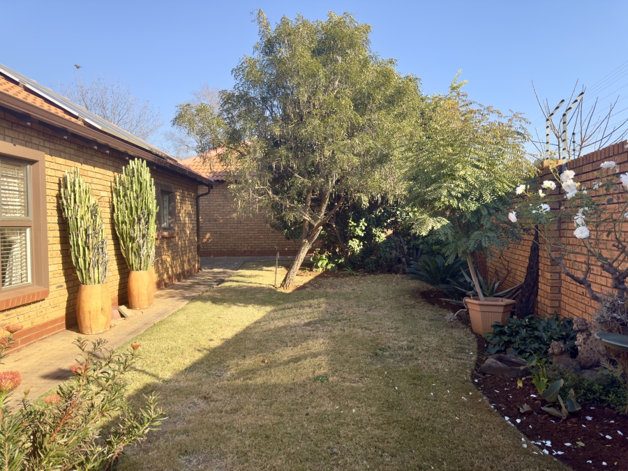 3 Bedroom Property for Sale in Willow Park Manor Gauteng
