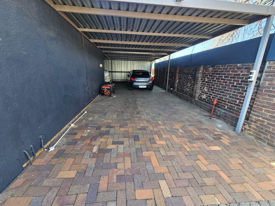 4 Bedroom Property for Sale in Albemarle Gauteng
