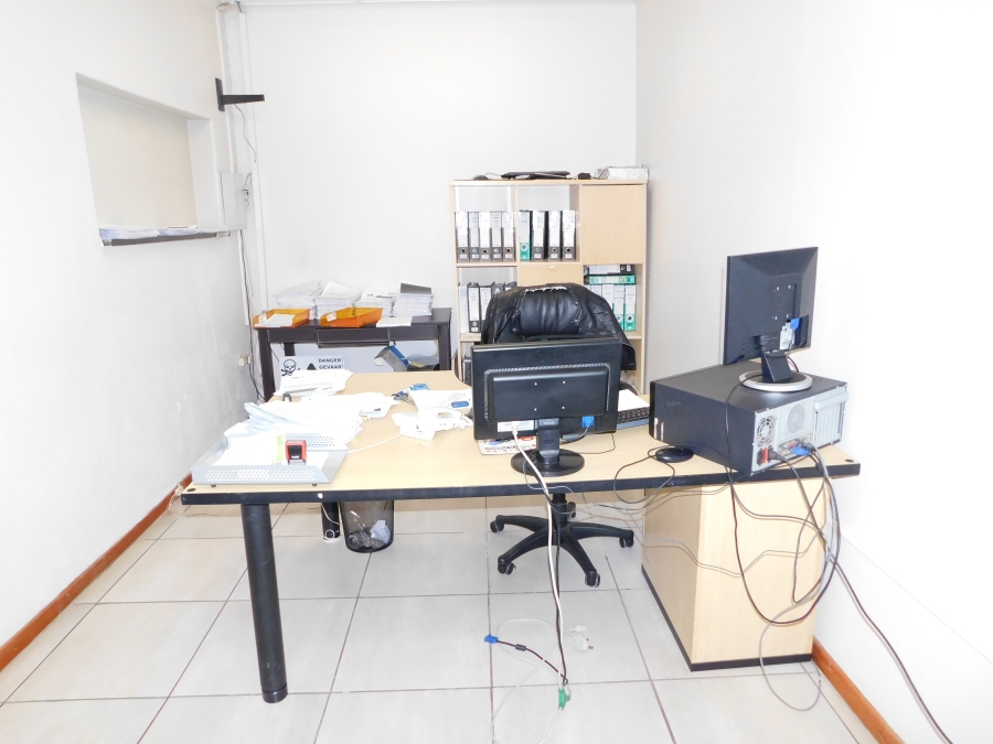 To Let commercial Property for Rent in Kensington B Gauteng