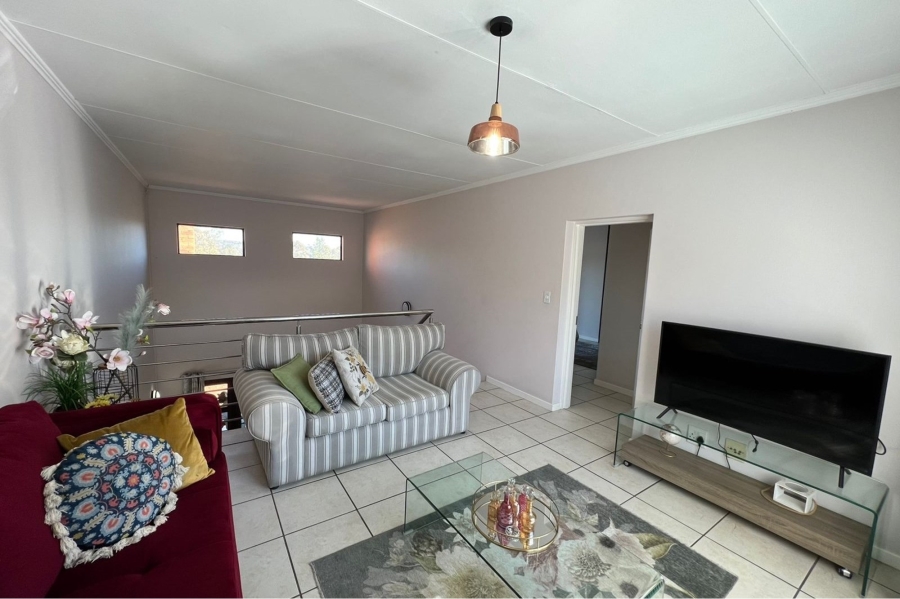 3 Bedroom Property for Sale in Douglasdale Gauteng