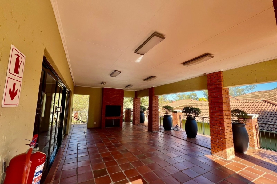 3 Bedroom Property for Sale in Douglasdale Gauteng