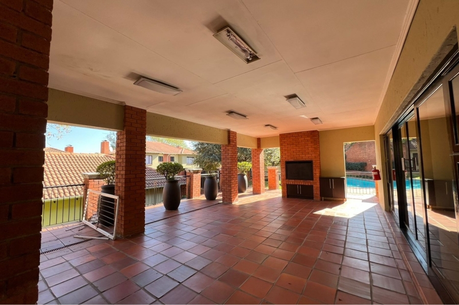 3 Bedroom Property for Sale in Douglasdale Gauteng
