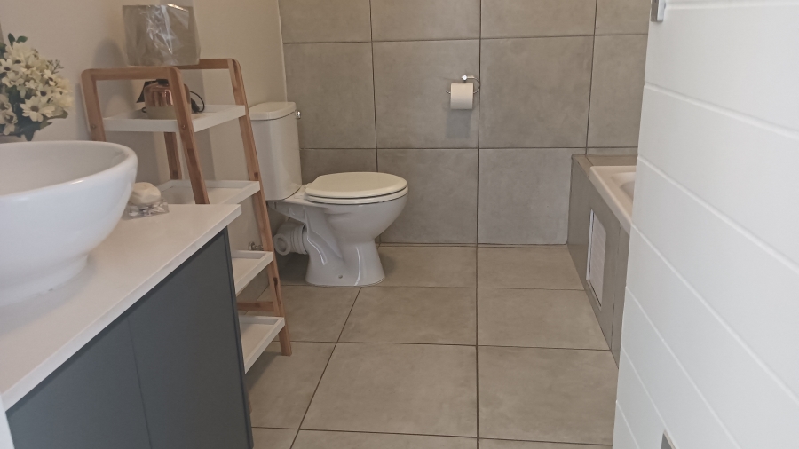 2 Bedroom Property for Sale in Raslouw Gauteng