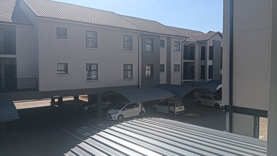 2 Bedroom Property for Sale in Raslouw Gauteng