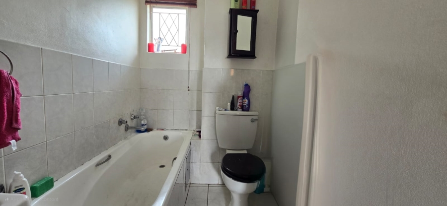 2 Bedroom Property for Sale in Eden Glen Gauteng