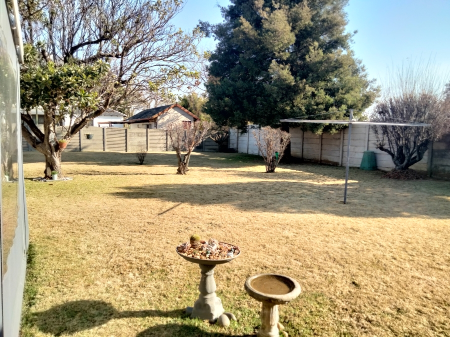 3 Bedroom Property for Sale in Witpoortjie Gauteng