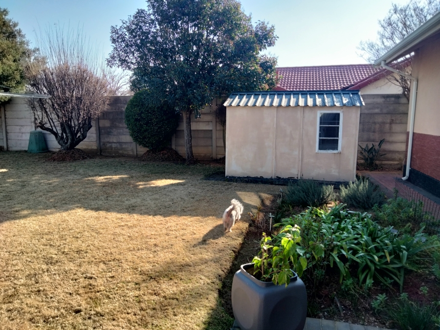 3 Bedroom Property for Sale in Witpoortjie Gauteng