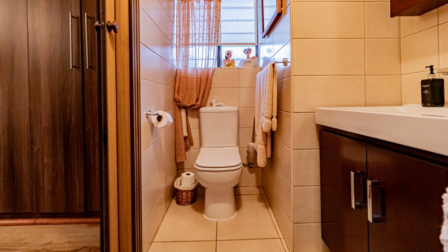 3 Bedroom Property for Sale in Constantia Kloof Gauteng