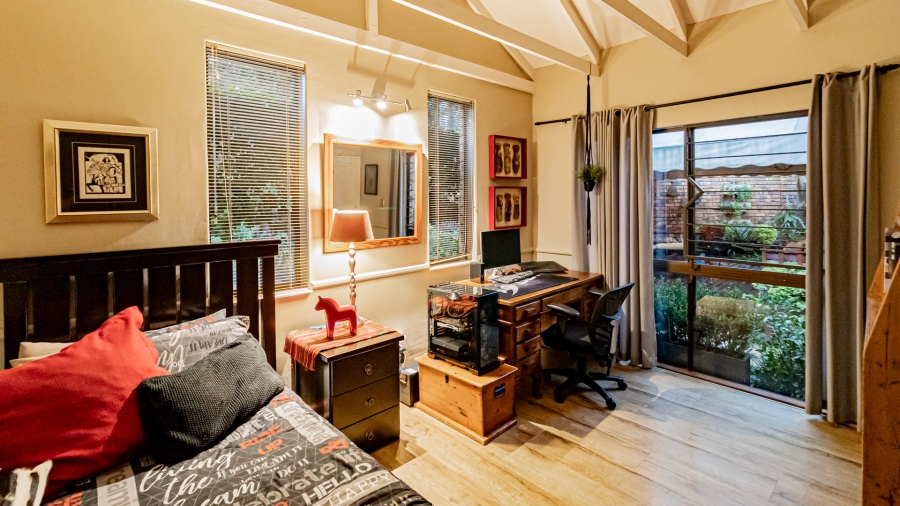 3 Bedroom Property for Sale in Constantia Kloof Gauteng