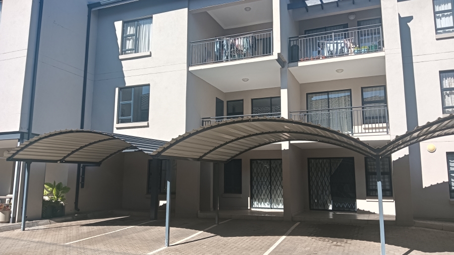 2 Bedroom Property for Sale in Raslouw Gauteng