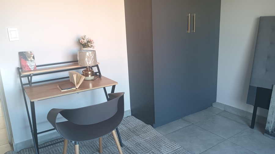 2 Bedroom Property for Sale in Raslouw Gauteng