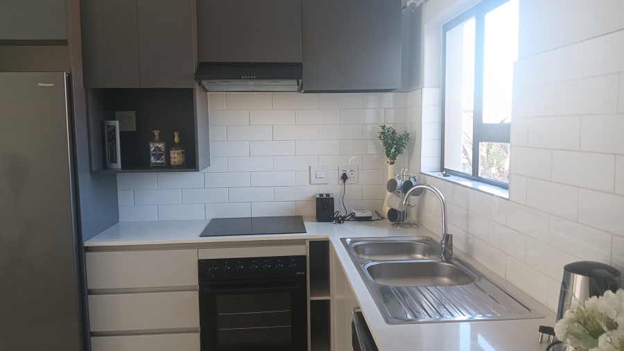 2 Bedroom Property for Sale in Raslouw Gauteng