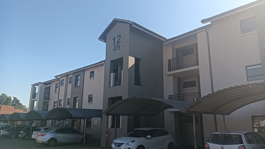 2 Bedroom Property for Sale in Raslouw Gauteng