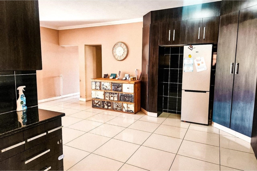 4 Bedroom Property for Sale in Risiville Gauteng