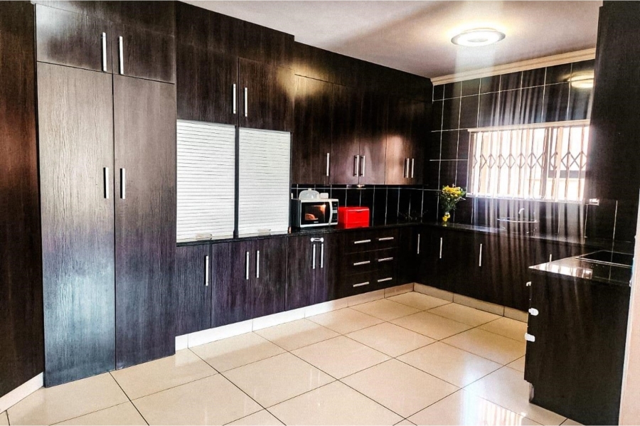 4 Bedroom Property for Sale in Risiville Gauteng