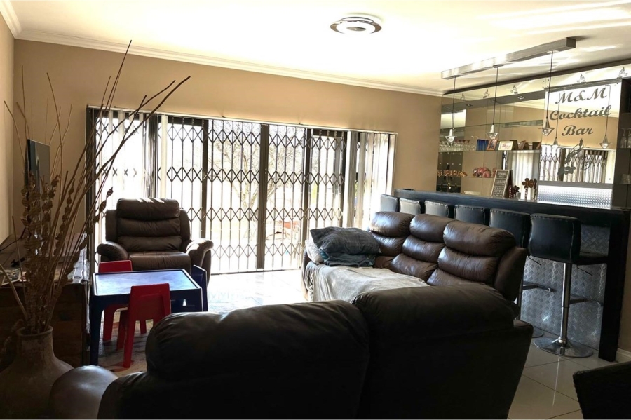 4 Bedroom Property for Sale in Risiville Gauteng