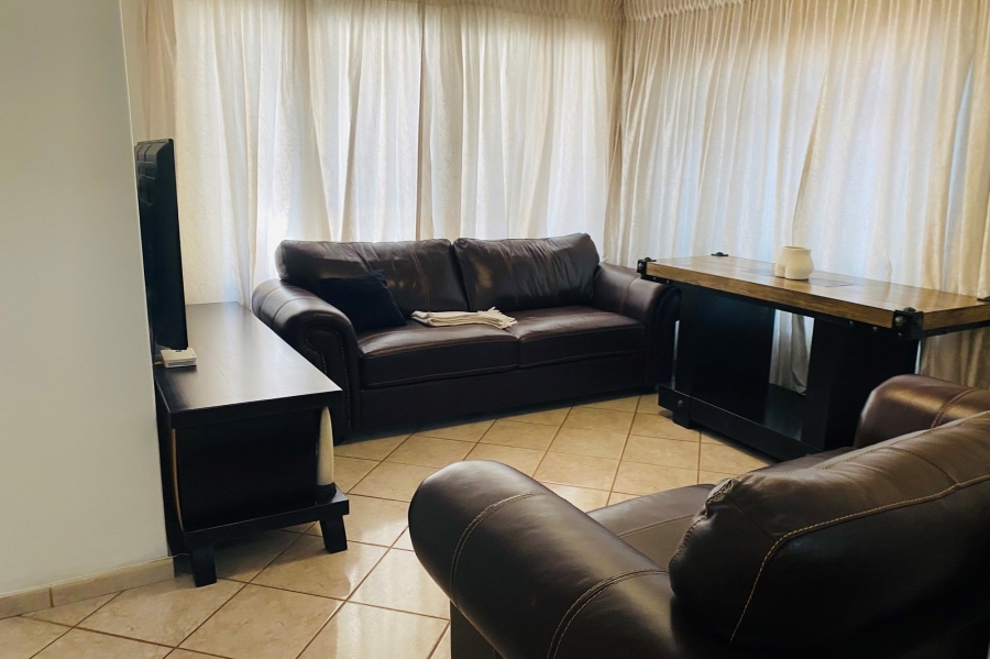 3 Bedroom Property for Sale in The Orchards Gauteng