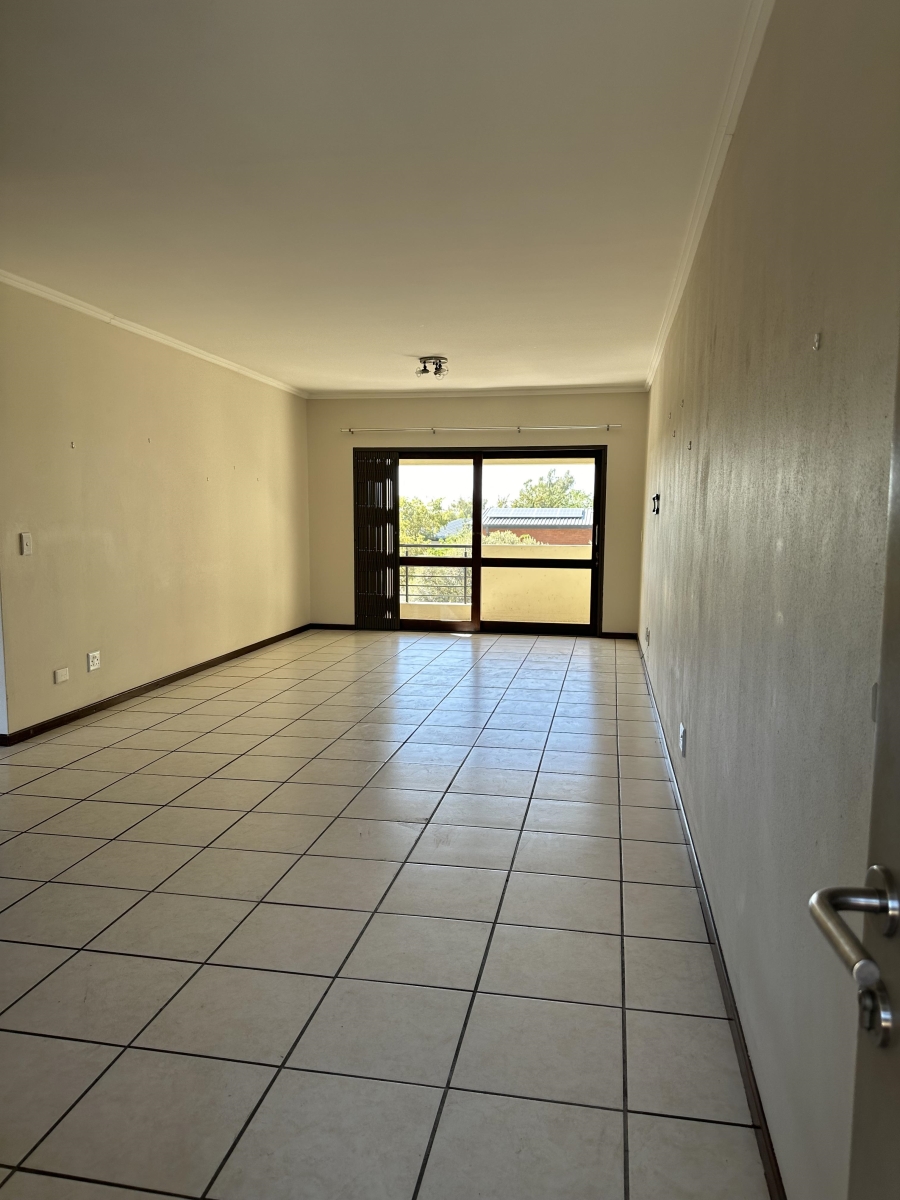 To Let 2 Bedroom Property for Rent in Broadacres Gauteng