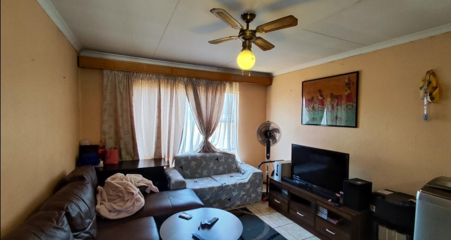 2 Bedroom Property for Sale in Norkem Park Gauteng