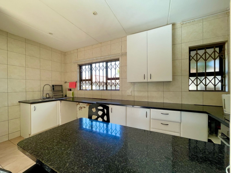 3 Bedroom Property for Sale in Kengies Gauteng
