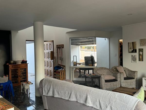 To Let 3 Bedroom Property for Rent in Dowerglen Gauteng