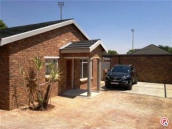 To Let 3 Bedroom Property for Rent in Primrose Gauteng