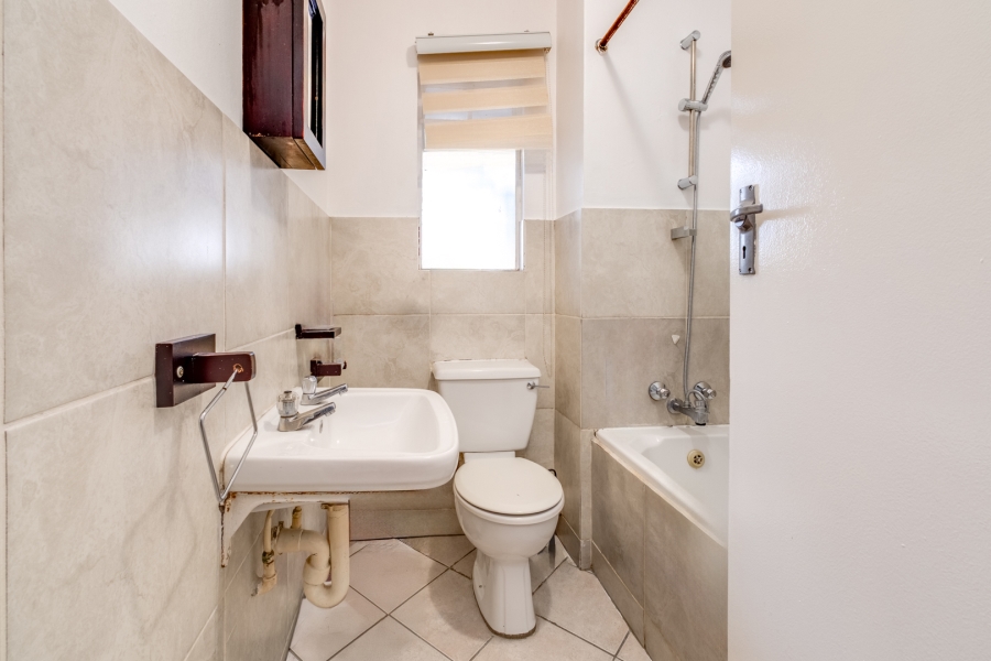 2 Bedroom Property for Sale in Boskruin Gauteng