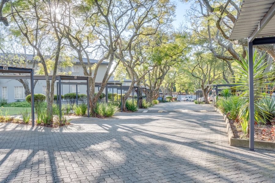 2 Bedroom Property for Sale in Boskruin Gauteng