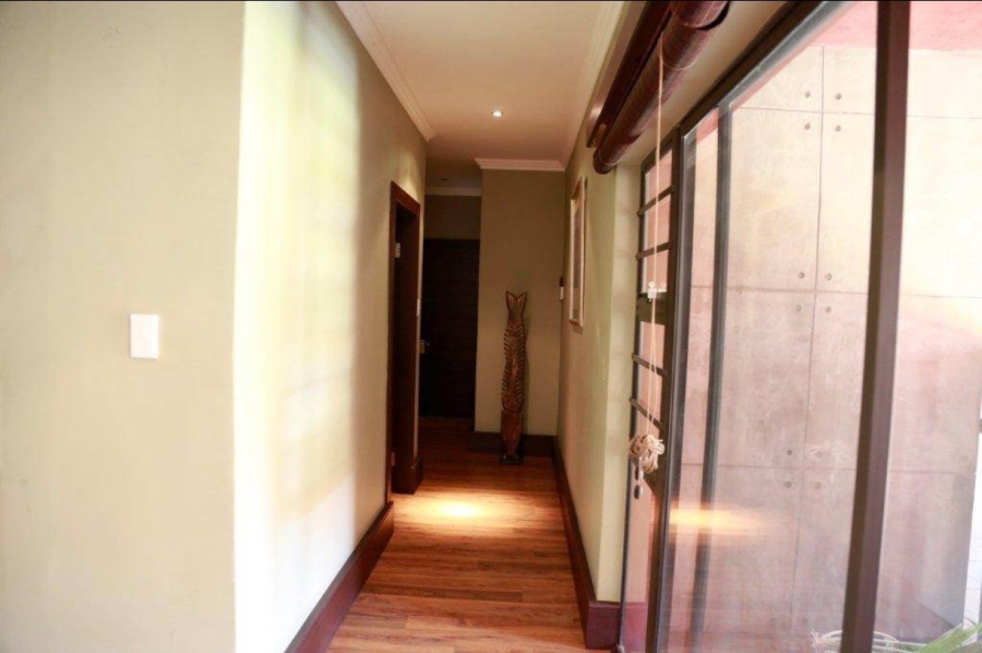 To Let 2 Bedroom Property for Rent in Sunninghill Gauteng