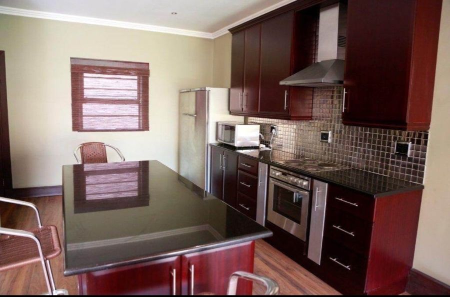 To Let 2 Bedroom Property for Rent in Sunninghill Gauteng