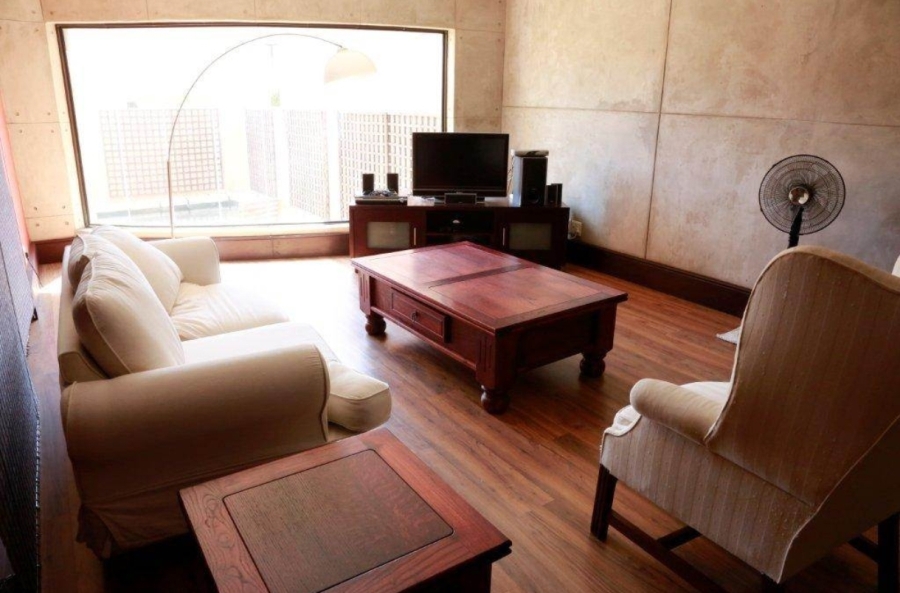To Let 2 Bedroom Property for Rent in Sunninghill Gauteng