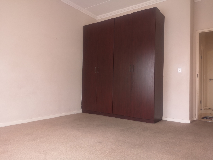 2 Bedroom Property for Sale in Blackheath Gauteng